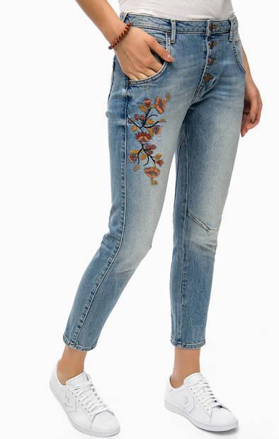 Джинсы Mustang