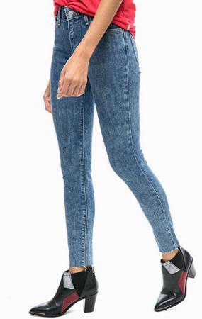 Джинсы Levi’s®