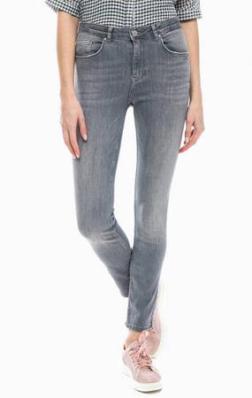 Джинсы Silvian Heach