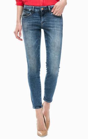 Джинсы Mavi