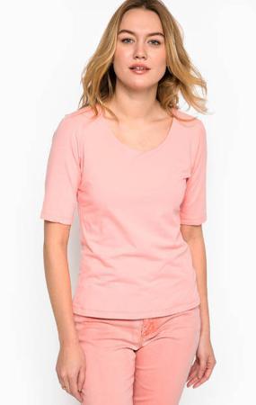 Футболка MORE & MORE