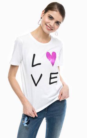 Футболка b.young