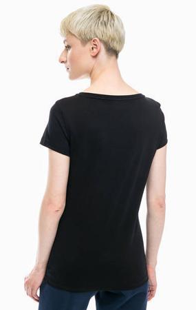 Футболка EA7