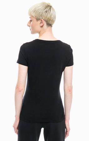 Футболка EA7