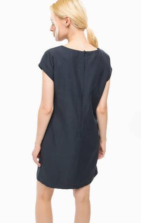 Платье Lacoste