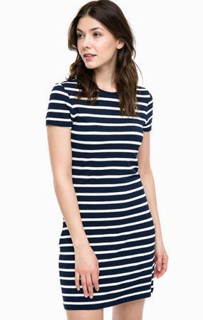 Платье Lacoste