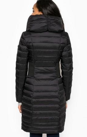 Пуховик Guess