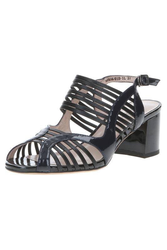 Босоножки  - Черный цвет