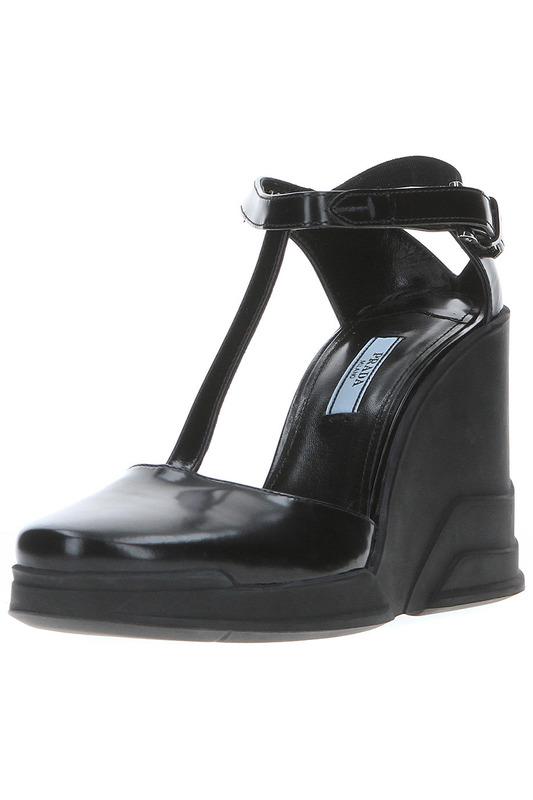 Босоножки Prada