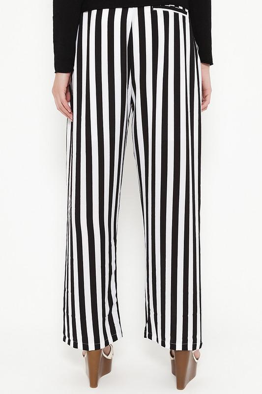 Брюки Chic by Tantra