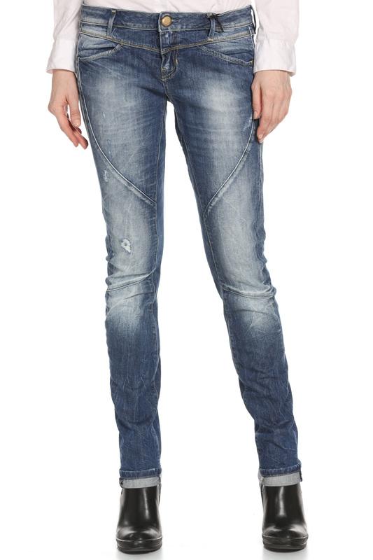 Джинсы Guess