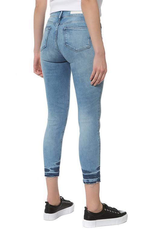 Джинсы Tommy Hilfiger