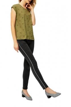 Футболка MOODO