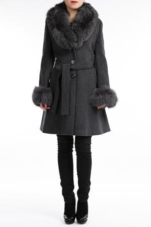 Пальто и плащи Baya