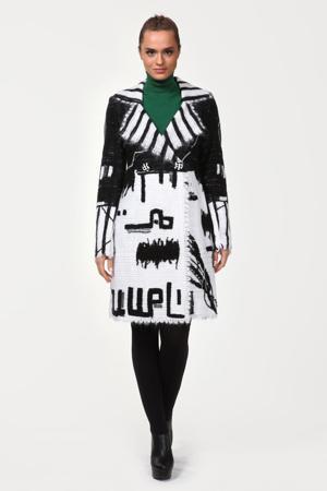 Пальто и плащи Yuko-Selena