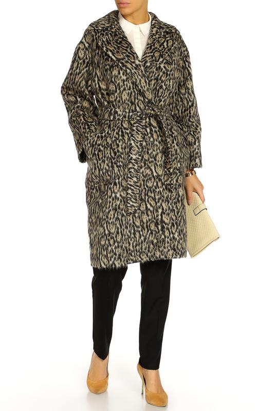 Max Mara Пальто короткие Пальто Max Mara