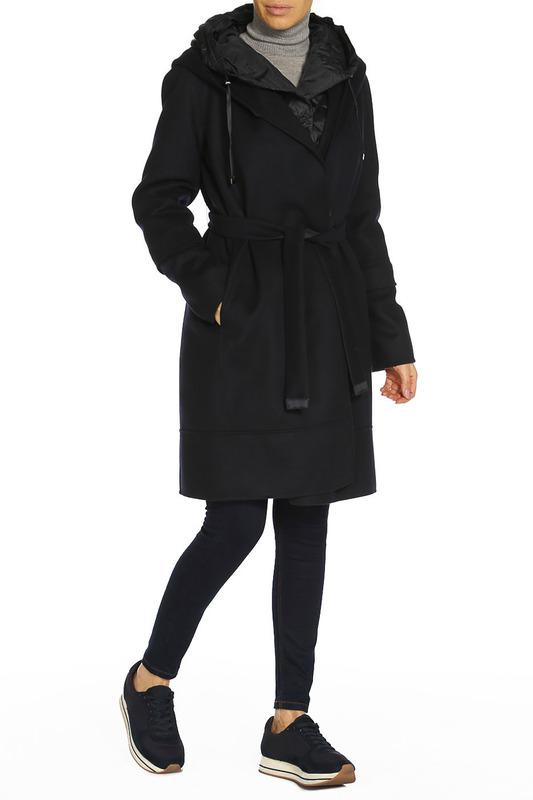Max Mara Пальто короткие  Пальто Max Mara