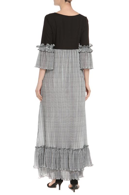 Платье Adzhedo