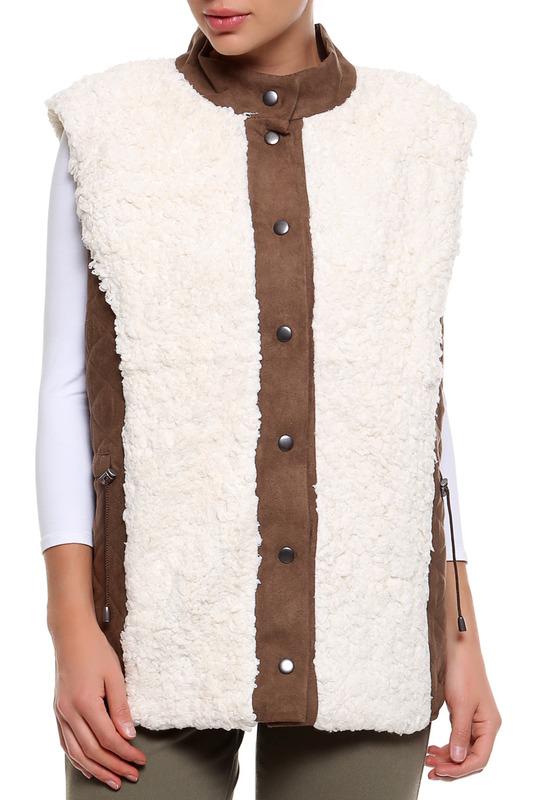 Жилет  -  цвет