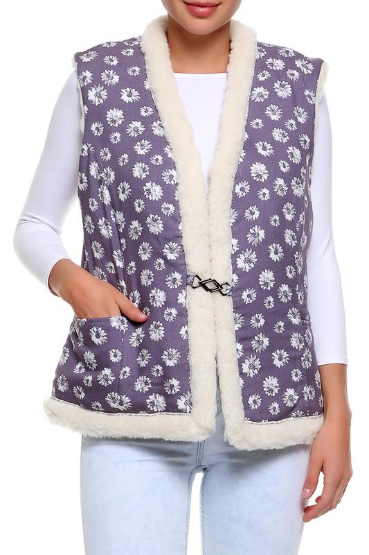 Жилет  -  цвет