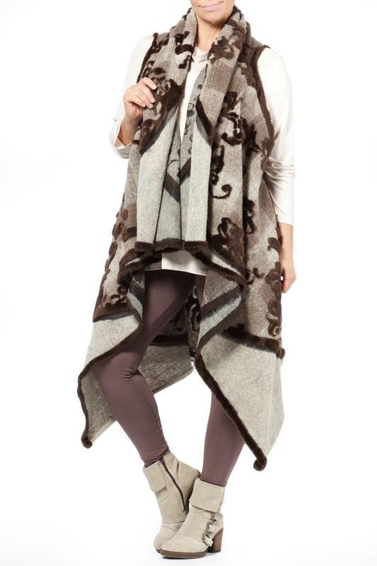 Жилет  - Коричневый цвет