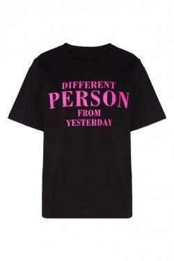 футболка MO&Co