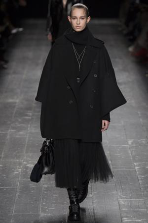 Пальто Valentino Пальто Valentino