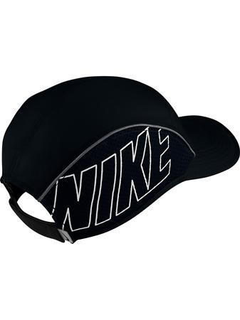 Бейсболка Nike