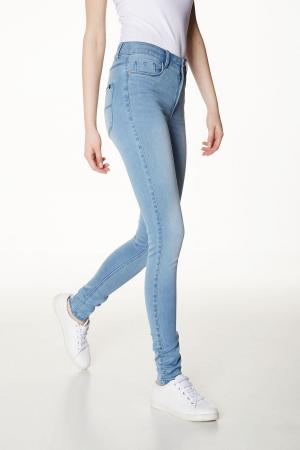 Джинсы Vero moda
