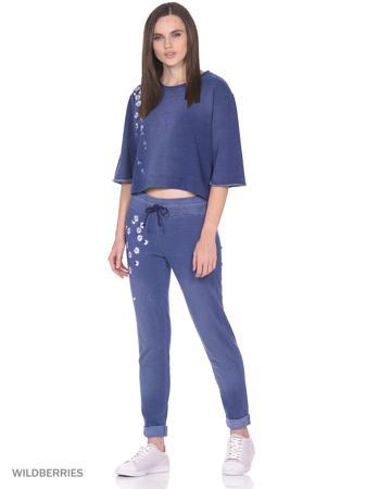 Джемпер GUESS