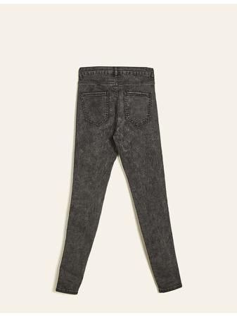 Джинсы Jennyfer