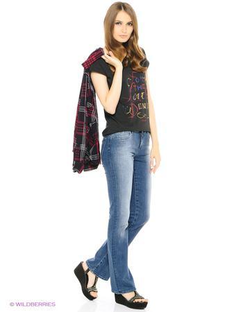 Джинсы Wrangler