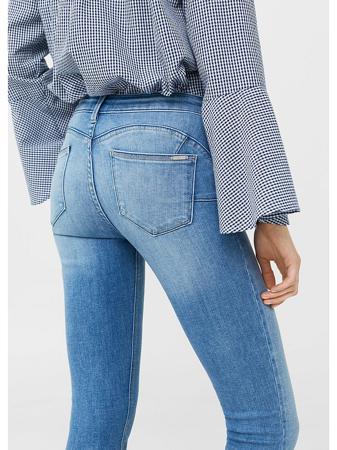 Джинсы Mango