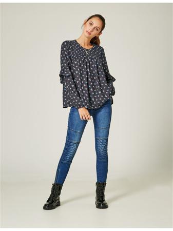 Джинсы Jennyfer