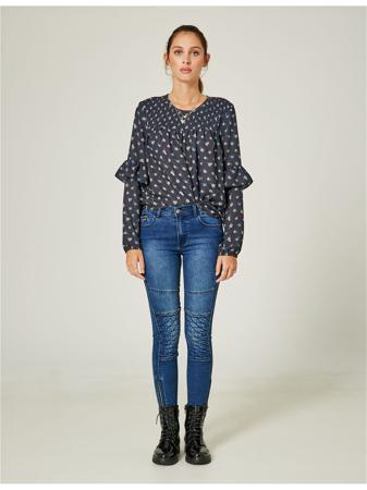 Джинсы Jennyfer