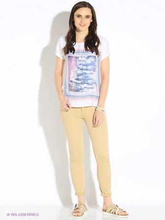 Футболка b.young