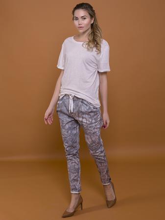 Футболка SASHYOU