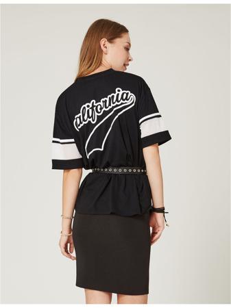 Футболка Jennyfer