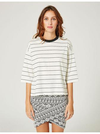 Футболка Jennyfer