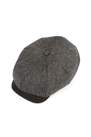 Кепка  - черный цвет