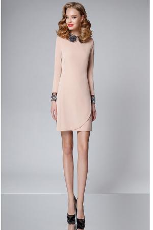 Платье  - розовый  цвет