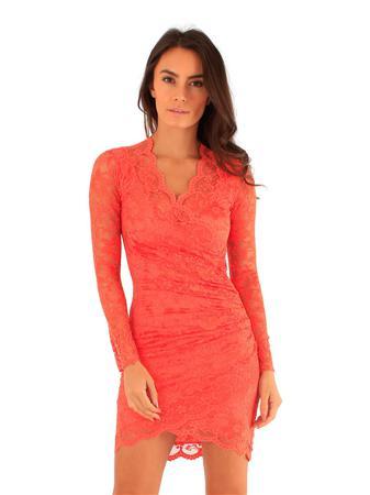 Платье Lily London