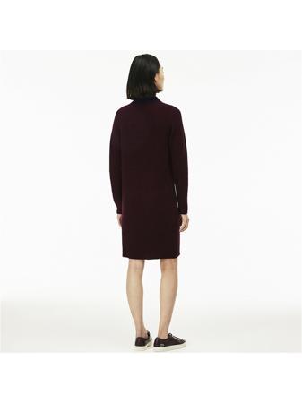 Платье Lacoste