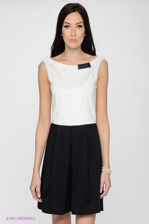 Платье  - белый цвет