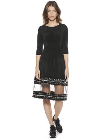 Платье BRUSNIKA