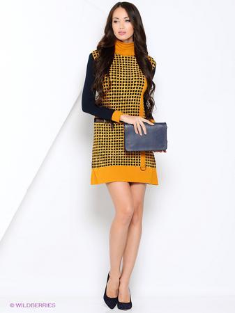 Платье Tricot Chic