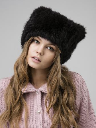 Шапка ВИОЗАРИ МУРРИ