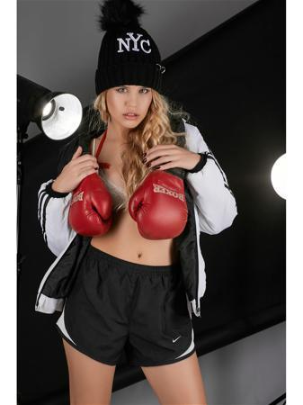 Шапка Nothing but Love