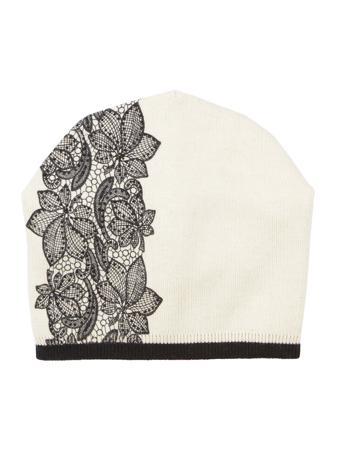 Шапка Модные истории