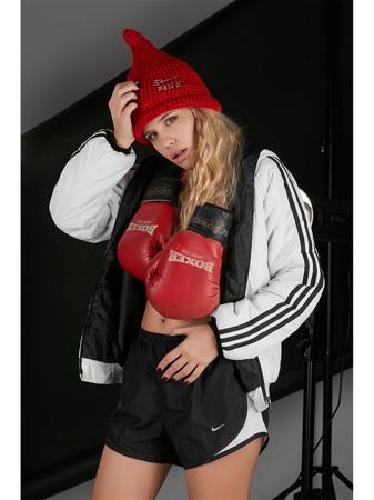 Шапка Nothing but Love